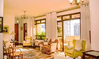 Imagem 2: Apartamento 4 dormitórios arejado e ensolarado, no Centro de Florianópolis