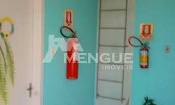 Imagem 3: Apartamento residencial com 2 dormitórios à venda no bairro Cristo Redentor em Porto Alegr