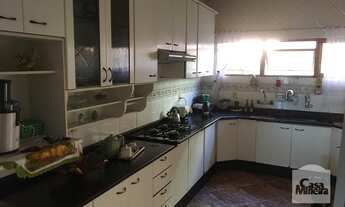 Imagem 6: Casa à Venda - Santa Maria, 3 Quartos, 250 m²