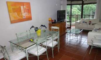 Imagem 6: Praia das Pitangueiras / 03 dormitórios, sacada, lazer / 02 vagas