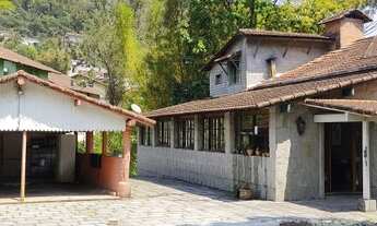 Imagem: Casa à venda em Teresópolis no bairro