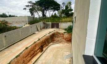 Imagem 3: Casa com 5 quartos sendo 3 suítes, terreno grande, local muito tranquilo