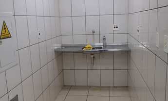 Imagem 2: Galpão 300 m Galpão / depósito com 3 vagas na garagem