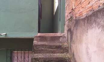 Imagem 7: Vendo duas casas e terreno.zap *09