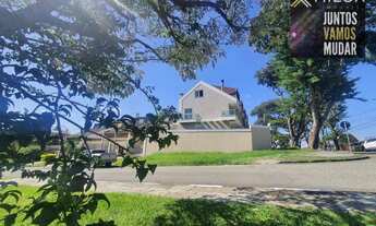 Imagem 5: Imponente Triplex de esquina ensolarado com ático, conheça esse Sobrado com 3 dormitórios