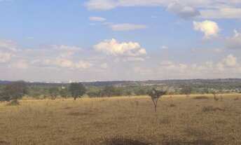 Imagem 2: Terreno 930m² (1km de Goiânia) Zona Rural