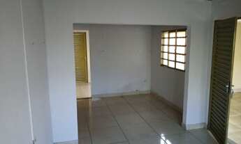 Imagem 4: Imóvel contendo 2 residências individuais, oportunidade para renda ou moradia, financia