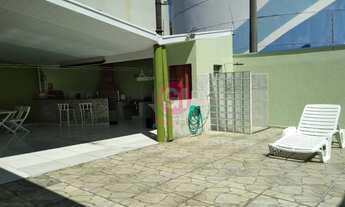 Imagem 2: Casa para aluguel com 3 quartos sendo 1 suite em Loteamento Villa Branca - Jacareí - SP