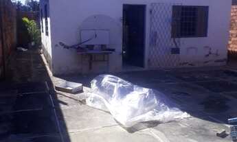 Imagem 4: Vendo ou troco Casa com 2 dormitórios