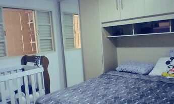 Imagem 2: Linda casa com amplo espaço<br><br&gt