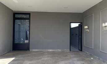 Imagem 2: Casa de condomínio térrea para venda tem 151 metros quadrados com 3 quartos