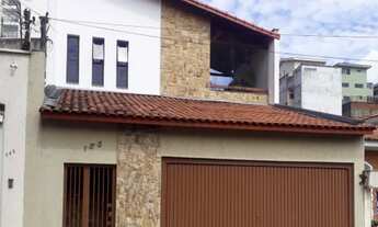 Imagem 1: Sobrado para venda, na Parada Inglesa, com 299 metros quadrados, 3 dormitórios, sendo 2 s