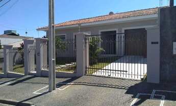 Imagem 4: Casa para venda tem 200 metros quadrados com 3 quartos em Centro - Andradina - SP