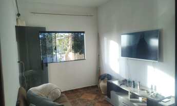 Imagem: Casa com 6 comôdos