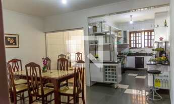 Imagem 6: Casa à Venda - Assunção, 3 Quartos, 335 m2