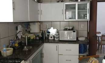 Imagem 3: Casa para venda tem 237 metros quadrados com 4 quartos em Zoobotânico - Teresina - PI