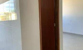 Imagem 2: Alugo apartamento com água e luz