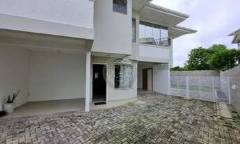 Imagem 2: FLORIANóPOLIS - Casa Padrão - Campeche