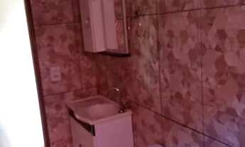 Imagem 2: Casa com terreno grande