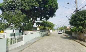 Imagem 2: FLORIANóPOLIS - Casa Padrão - Campeche