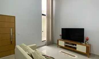 Imagem: Casa com piscina e 3 vagas no bairro Granville