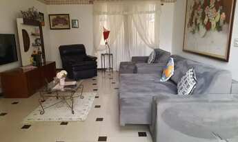 Imagem 7: Ótima casa à venda em charmoso condomínio de Alphaville!