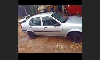 Imagem 2: Vendo ou troco carro np ano 2001