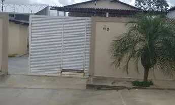 Imagem: Aluga se casa no centenário com piscina