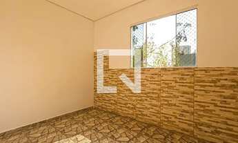 Imagem 7: Casa para Aluguel - Jardim Maia, 1 Quarto, 30 m2