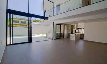 Imagem 2: CASA NOVA EM ALPHAVILLE- RESIDENCIAL 02- 4 SUITES- ESPAÇO GOURMET COM PISCINA E SALA INTEG