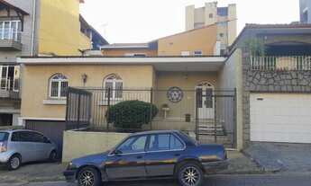 Imagem 2: Casa no Bairu 390m 5 quartos, 3 suítes, 4 salas, cozinha, área Gourmet, terreno fundos