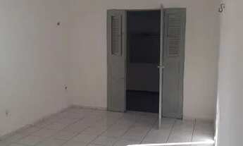 Imagem 7: Vendo ou troco Casa 3/4 ampla e bem localizada