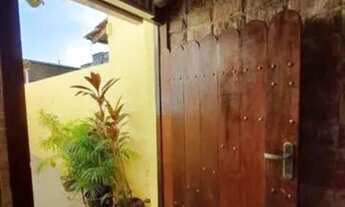 Imagem: Alugo excelente casa no centro de Comendador