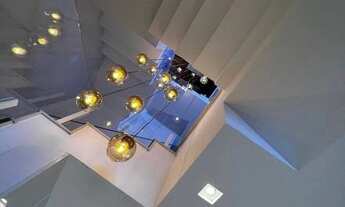 Imagem 2: Casa de condomínio para aluguel possui 360 metros quadrados com 4 quartos