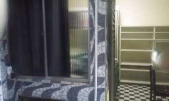 Imagem: Quarto Grande Mobiliado Individual c/ Banheiro