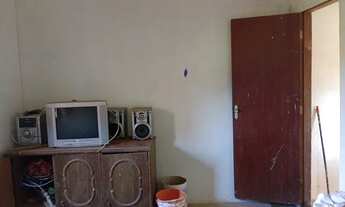 Imagem 5: Casa com terreno grande