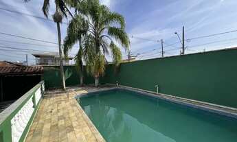 Imagem 2: Casa para Venda em Praia Grande, Maracanã, 5 dormitórios, 3 banheiros, 6 vagas