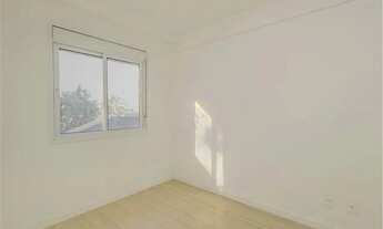 Imagem 7: Apartamento com 2 Dormitorio(s) localizado(a) no bairro Passo da Areia em Porto Alegre