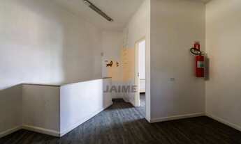 Imagem 7: Casa assobradada com 70m² no térreo 70m² no piso superior, localizada em área nobre do Bai