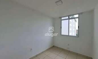 Imagem 4: Apartamento com 02 quartos em Condomínio