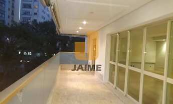 Imagem 2: Apartamento em área nobre, com 4 dormitórios sendo 4 suítes e 5 vagas em Higienópolis