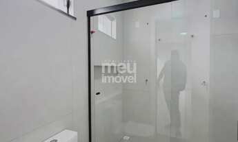 Imagem 4: Vendo Casa com piscina e 3 suites