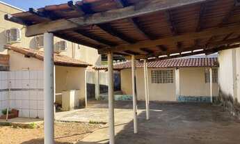 Imagem 2: Casa 2 quartos pequenos