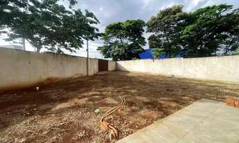 Imagem 7: Vende-se Direitos de Casa com Piscina em Maringá