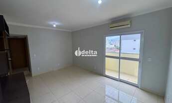 Imagem 2: Apartamento com 3 quartos sendo 1 suíte com sacada disponível para locação no bairro Sarai