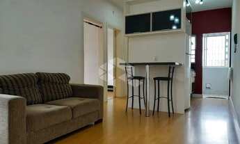 Imagem 7: Apartamento mobiliado com 2 quartos e garagem no Abraão em Florianópolis