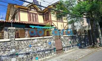 Imagem 2: Casa : / Comercial / Maracanã