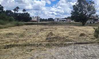 Imagem: Ponte Alta - Lote Avenida Buritis