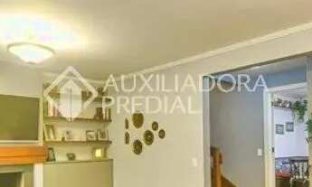 Imagem 4: Casa com 360m² de área total, 3 dormitórios, sendo 1 suíte, à venda em Condomínio!