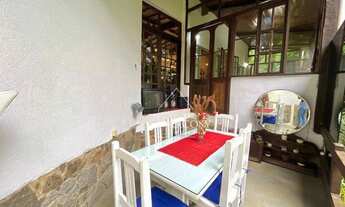 Imagem 2: Casa com 4 dormitórios à venda, 280 m² por R$ 1.350.000,00 - Samambaia - Petrópolis/RJ